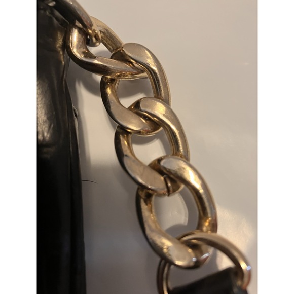 Michael Kors Vintage Black Croc Embossed Crossbody Leather Gold Hardware & Chain - Picture 4 of 6